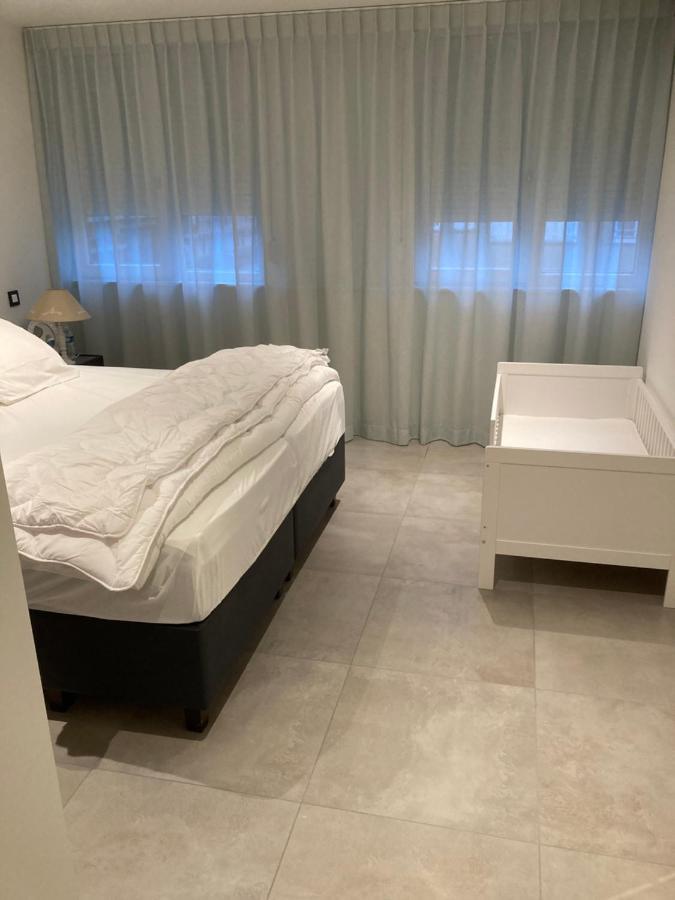 Christina Apartment Нюпорт Екстериор снимка